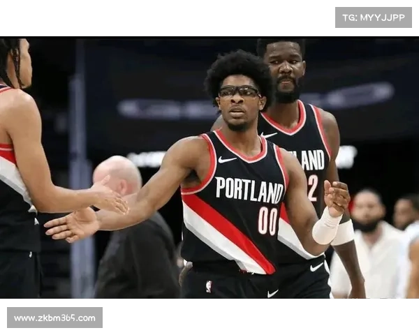 布克在比赛中的表现分析：从数据看其得分能力与球队贡献